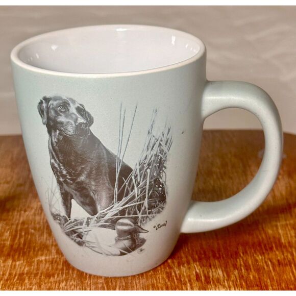 Gander Mountain Al Agnew Black Lab Hunting Dog with Duck Decoy Gray Coffee Mug - Picture 4 of 6